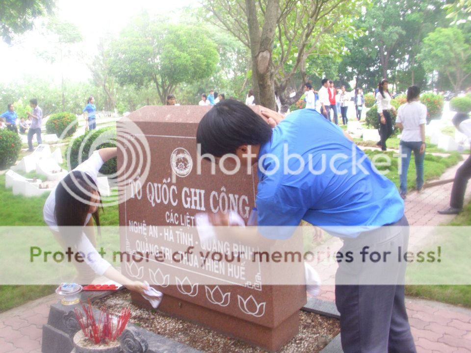 viếng nghĩa trang liệt sỹ