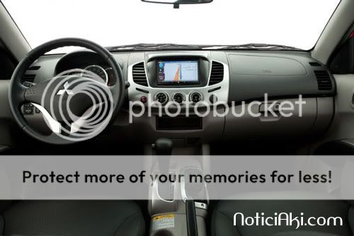 Mitsubishi L200 Triton 2011 Mitsubishi L200 Triton 2011
