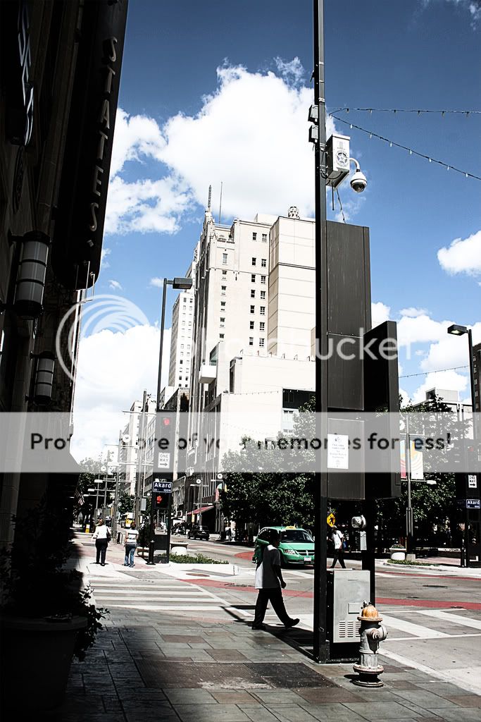 IMAGE: http://i539.photobucket.com/albums/ff357/davidsr84/Dallas2.jpg